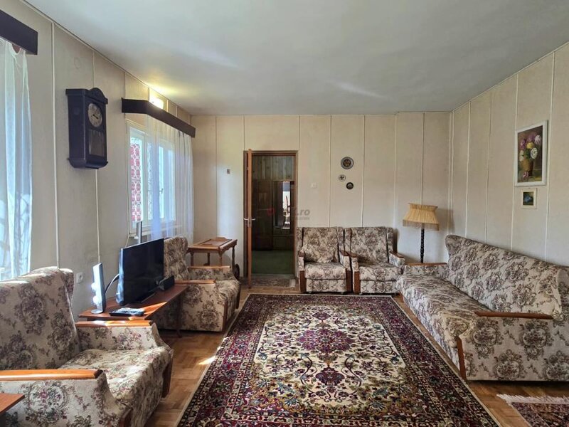 Albestii de Arges, casa de vacanta la munte, la pret de apartament