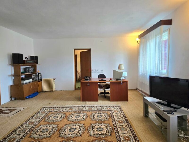 Albestii de Arges, casa de vacanta la munte, la pret de apartament