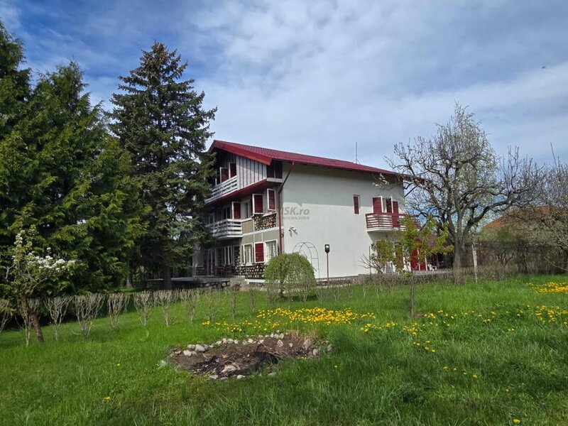 Albestii de Arges, casa de vacanta la munte, la pret de apartament